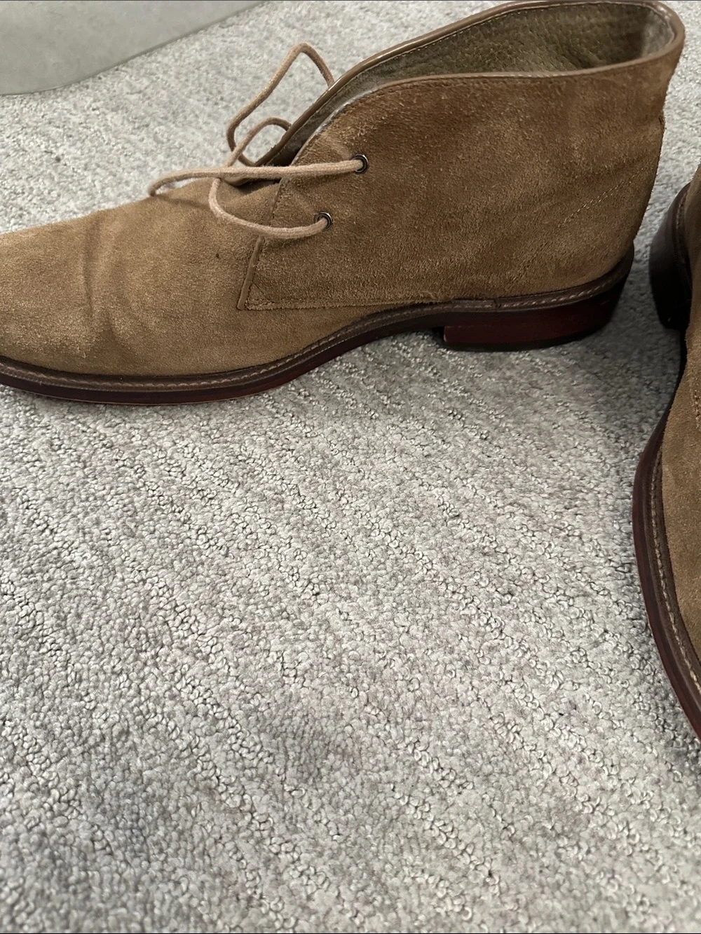 Banana Republic Men's Suede Chukka Boots in Tan
